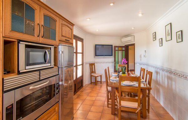 Holiday Home - Sa Creu Vella Ses Ancores, Capdepera , Spain - EMF816 401