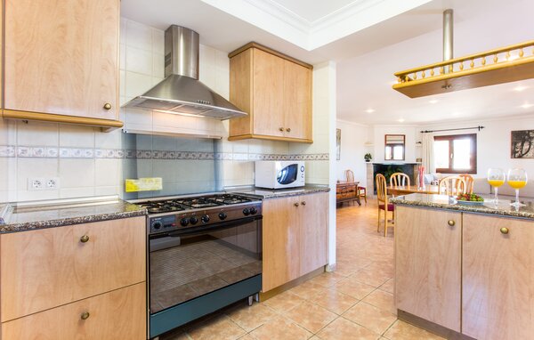 Holiday Home - Son Arcaines de Can Simo, Ariany , Spain - EMF837 403