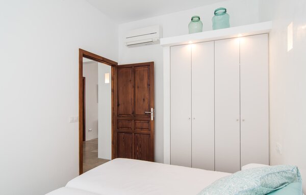 Holiday Home - Na Valenta, Arta , Spain - EMF869 602