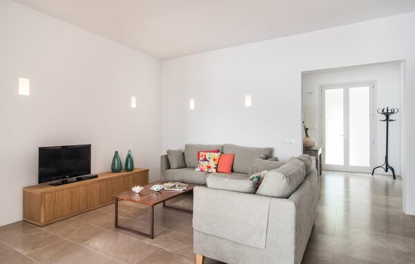 Holiday Home - Na Valenta, Arta , Spain - EMF869 303
