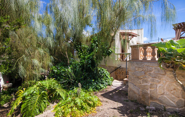 Holiday Home - Sa Caseta den Tronca, Sant Joan , Spain - EMF875 104