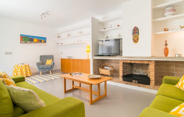 Holiday Home - Can Roig Loft, Colonia de Sant Pere , Spain - EMF878 301