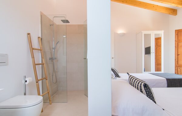 Holiday Home - Son Bennassar Ses Figueres, Felanitx , Spain - EMF896 608