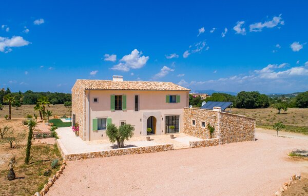 Holiday Home - Son Bennassar Ses Figueres, Felanitx , Spain - EMF896 83