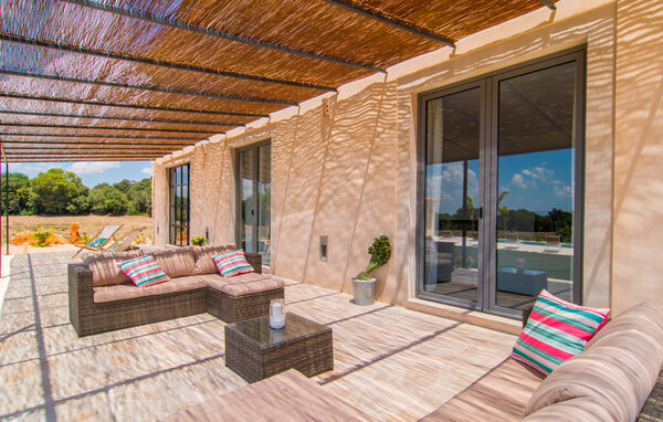 Holiday Home - Son Bennassar Ses Figueres, Felanitx , Spain - EMF896 102