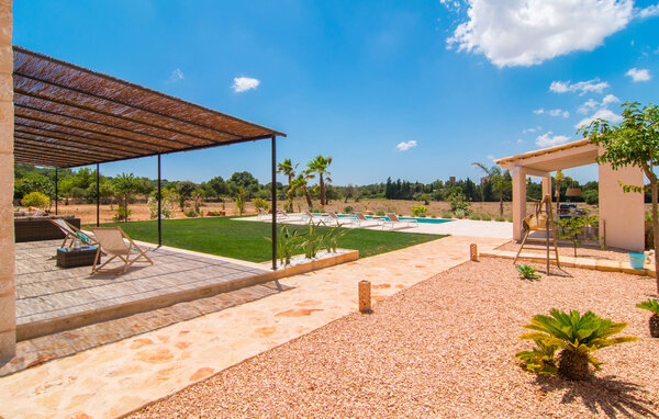 Holiday Home - Son Bennassar Ses Figueres, Felanitx , Spain - EMF896 105