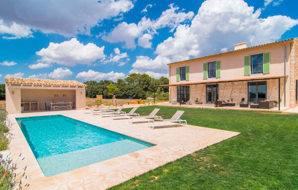 Holiday Home - Son Bennassar Ses Figueres, Felanitx , Spain - EMF896 11