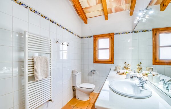 Holiday Home - Casa Amorena, Felanitx , Spain - EMF907 703