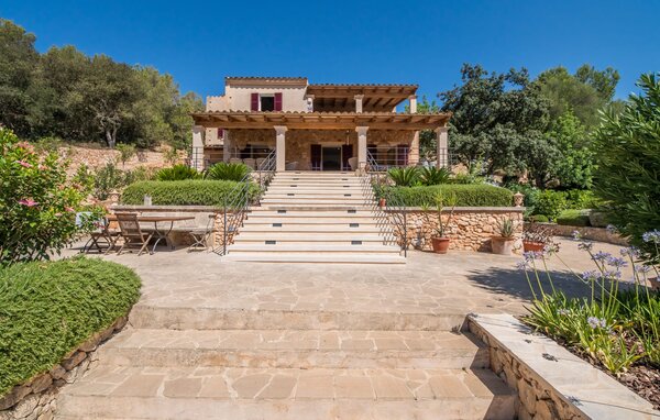Holiday Home - Casa Amorena, Felanitx , Spain - EMF907 81