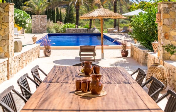 Holiday Home - Casa Amorena, Felanitx , Spain - EMF907 101