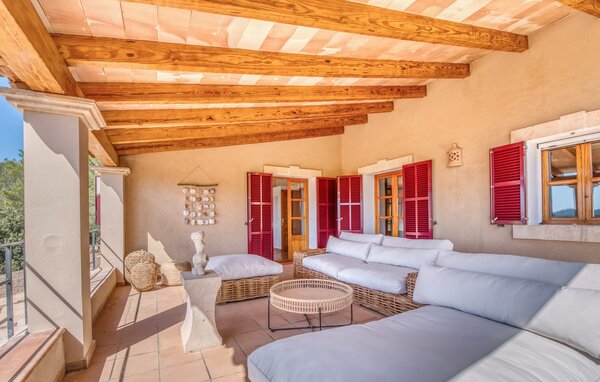 Holiday Home - Casa Amorena, Felanitx , Spain - EMF907 110