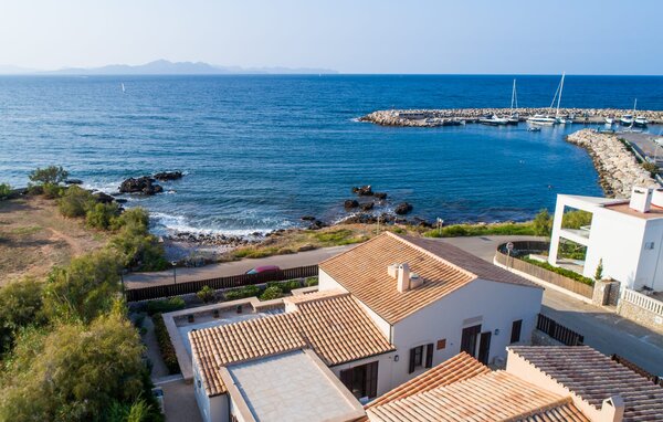 Holiday Home - Catala de la Colonia, Colonia de Sant Pere , Spain - EMF910 2