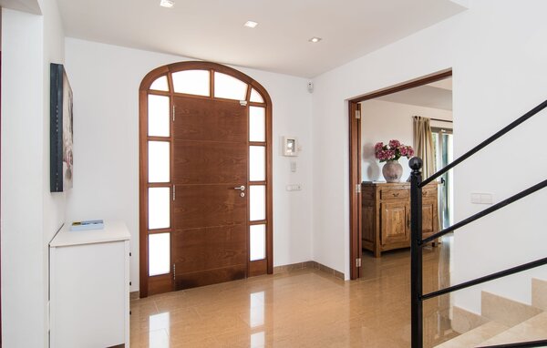 Holiday Home - Es Vinyolet de Campos, Campos , Spain - EMF915 501