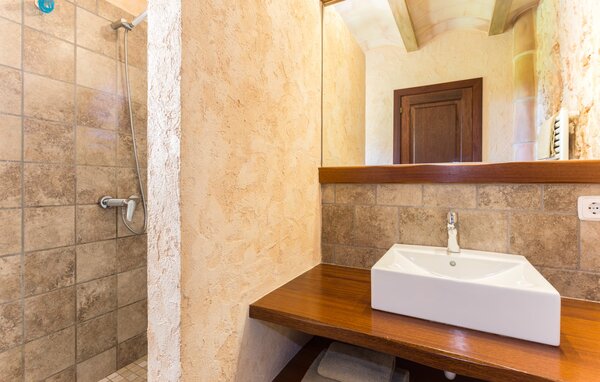 Holiday Home - Sa Tanca Nova, Cala dOr , Spain - EMF945 706