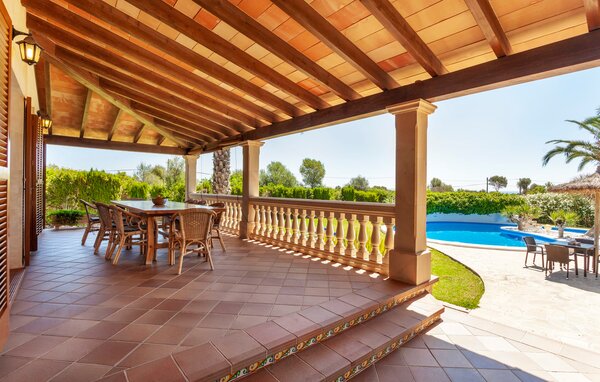 Holiday Home - Sa Tanca Nova, Cala dOr , Spain - EMF945 101
