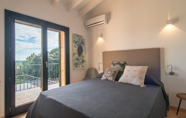 Holiday Home - Ca Na Cristina de Carrossa, Arta , Spain - EMF946 604