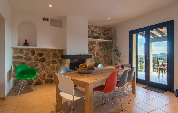 Holiday Home - Ca Na Cristina de Carrossa, Arta , Spain - EMF946 502