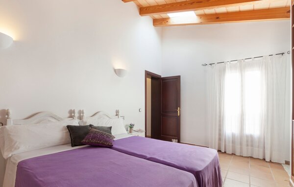 Holiday Home - Ses Camesroges, Capdepera , Spain - EMF950 603