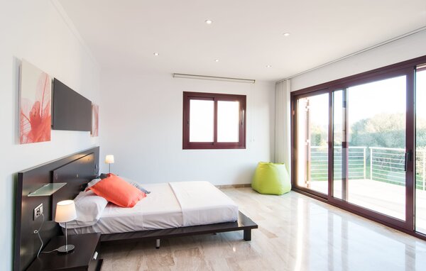 Holiday Home - Puig Verd, Felanitx , Spain - EMF953 605