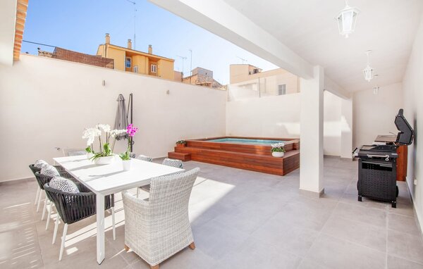 Holiday Home - Miquel Santandreu 40, Palma , Spain - EMF957 2