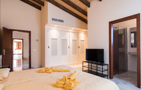 Holiday Home - Dues, Manacor , Spain - EMF971 608