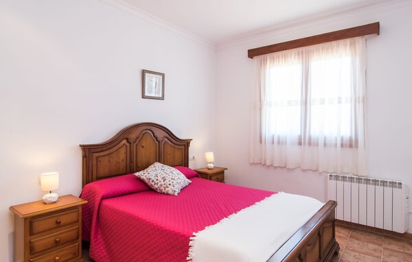 Holiday Home - Sa Gravera de Sa Barrala, Ses Covetes , Spain - EMF975 601