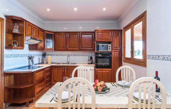 Holiday Home - Sa Gravera de Sa Barrala, Ses Covetes , Spain - EMF975 402