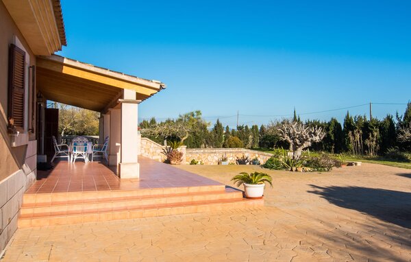 Holiday Home - Sa Gravera de Sa Barrala, Ses Covetes , Spain - EMF975 105