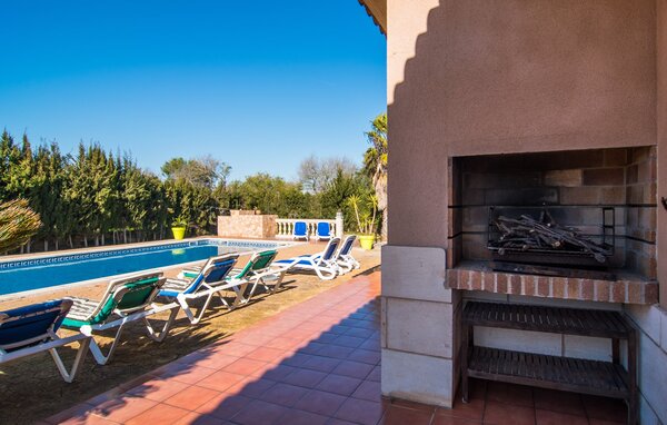 Holiday Home - Sa Gravera de Sa Barrala, Ses Covetes , Spain - EMF975 11