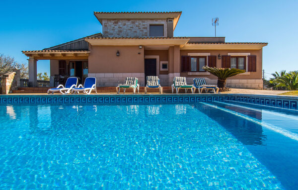 Holiday Home - Sa Gravera de Sa Barrala, Ses Covetes , Spain - EMF975 13
