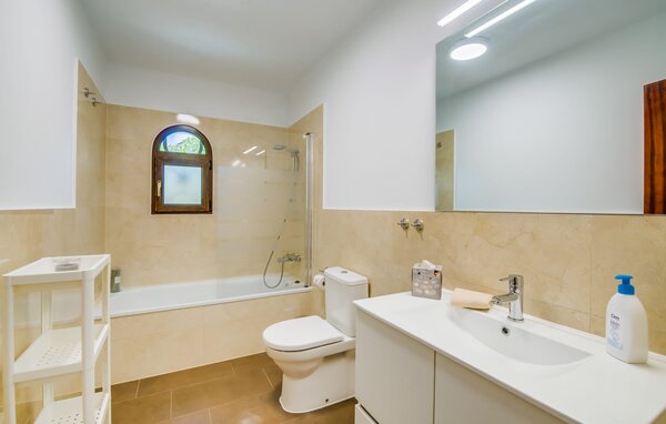 Holiday Home - Genin, Cala dOr , Spain - EMF976 701
