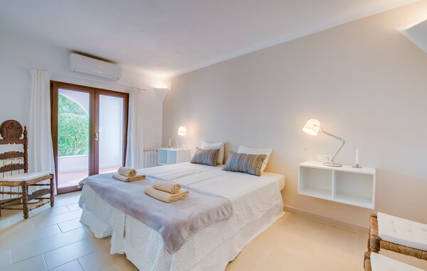 Holiday Home - Genin, Cala dOr , Spain - EMF976 604