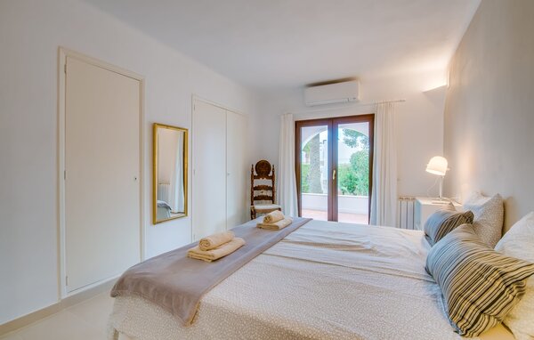 Holiday Home - Genin, Cala dOr , Spain - EMF976 605