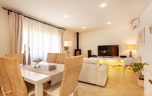 Holiday Home - Del Mar 37, Colonia de Sant Pere , Spain - EMF988 307
