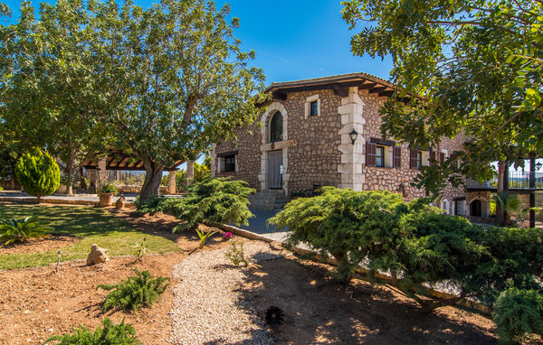 Casa de vacaciones - Can Parpal, Sant Llorenc , España - EMI018 107