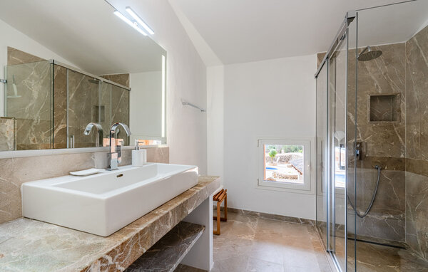 Holiday Home - Can Roig de Na Llatzer, Felanitx , Spain - EMI023 703