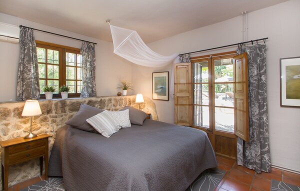 Holiday Home - Casa S'Era de Costitx, Costitx , Spain - EMI052 601