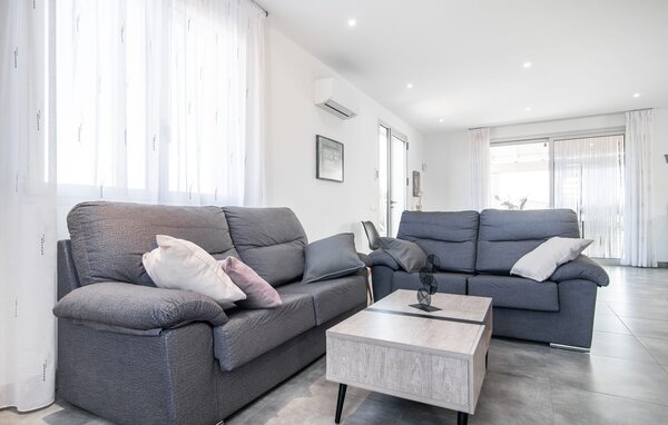 Semesterhus - Albaimar, Llubi , Spanien - EMI069 303