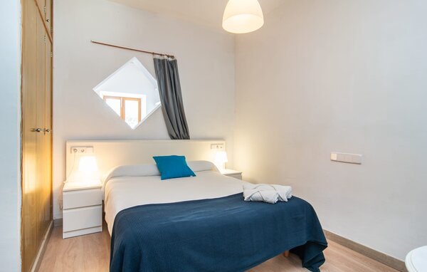 Holiday Home - Sa Punta Duplex, Cala Ratjada , Spain - EMI073 604