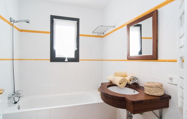Holiday Home - Jasmin, Colonia de Sant Pere , Spain - EMI080 704