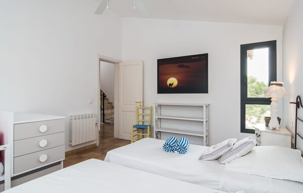 Holiday Home - Jasmin, Colonia de Sant Pere , Spain - EMI080 604