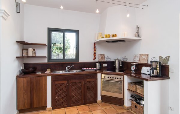 Holiday Home - Jasmin, Colonia de Sant Pere , Spain - EMI080 402