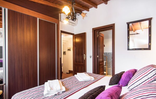 Semesterhus - Can Tomeu de Llubi, Llubi , Spanien - EMI093 604