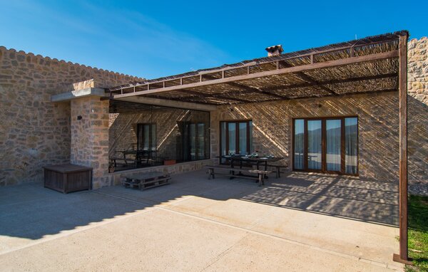 Holiday Home - Sa Carbona, Arta , Spain - EMI095 103