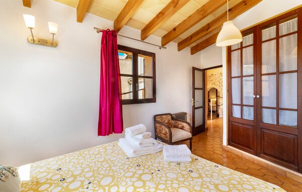 Holiday Home - Sa Casa Vella, Vilafranca de Bonany , Spain - EMI096 612