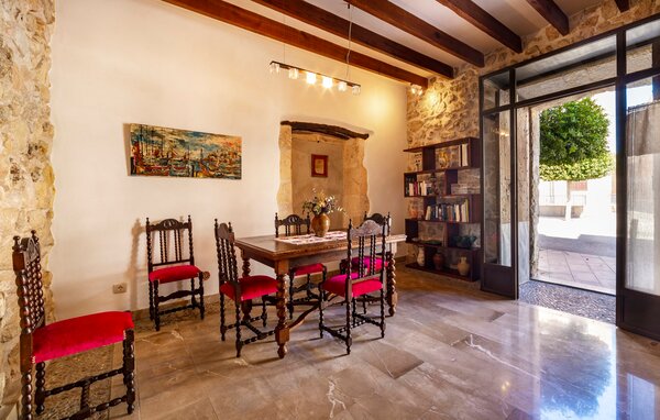 Holiday Home - Sa Casa Vella, Vilafranca de Bonany , Spain - EMI096 501