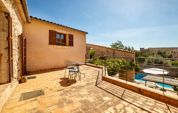 Holiday Home - Sa Casa Vella, Vilafranca de Bonany , Spain - EMI096 102