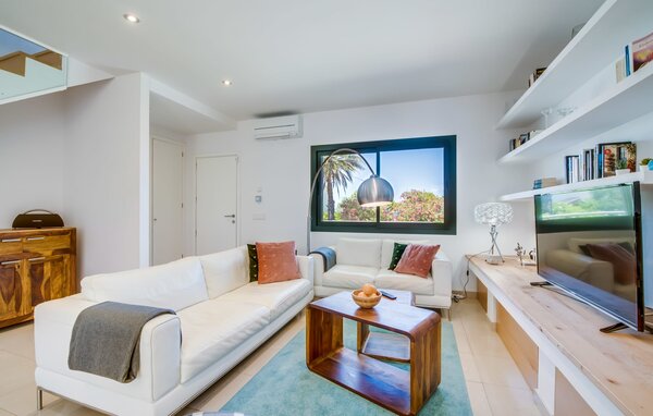 Holiday Home - Mediterra, Colonia de Sant Pere , Spain - EMI120 301