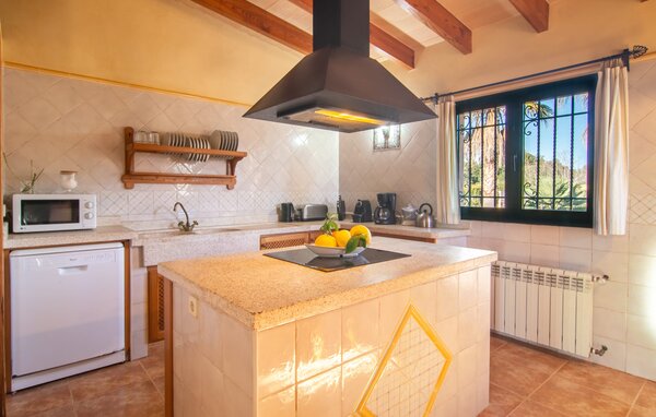 Holiday Home - Pula Vinas, Son Servera , Spain - EMI125 401
