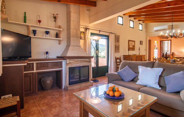 Holiday Home - Pula Vinas, Son Servera , Spain - EMI125 301